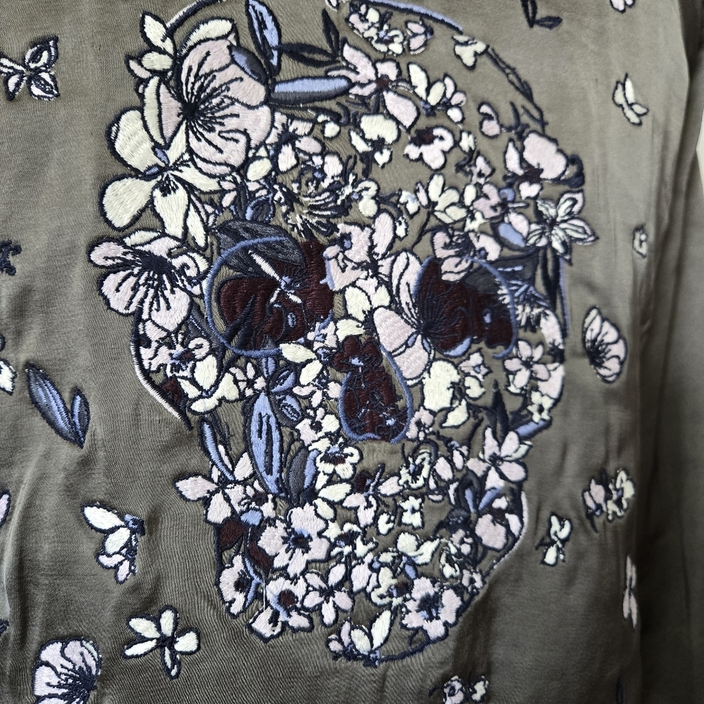 TALULA Aritzia Floral and Skull Embroidered Green Bomber Jacket. Small - Picture 9 of 16